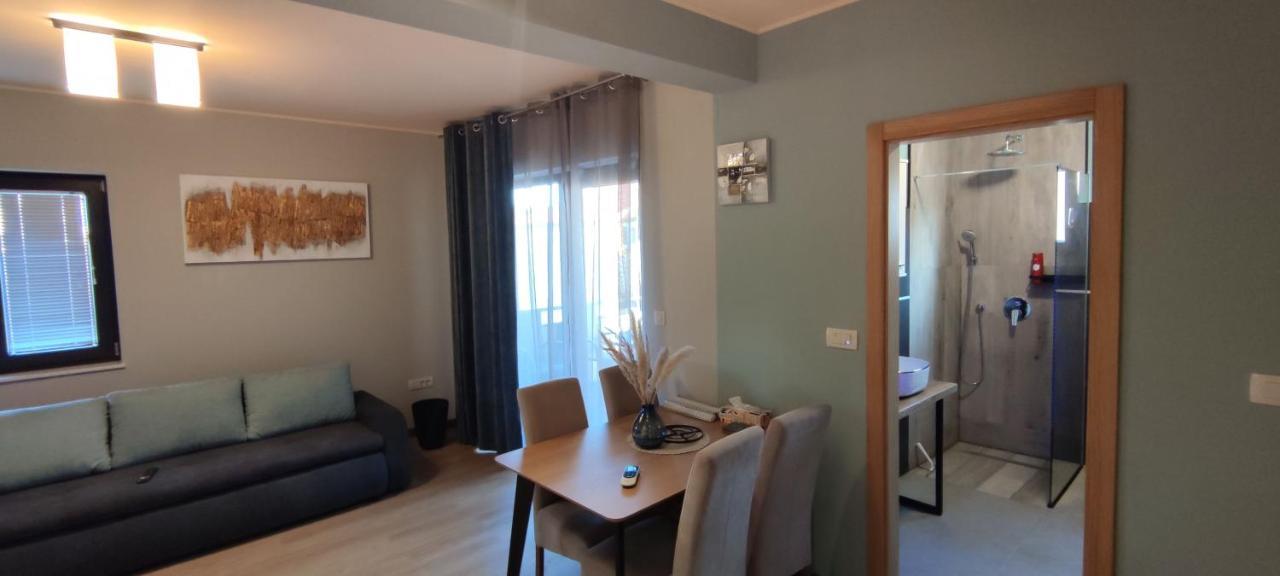 Spacious Modern Apartment Biograd Na Moru Exterior foto